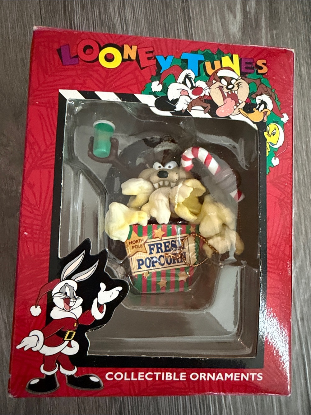 Warner Bros. Looney Tunes Taz in Popcorn Bucket Red Green White Ornament